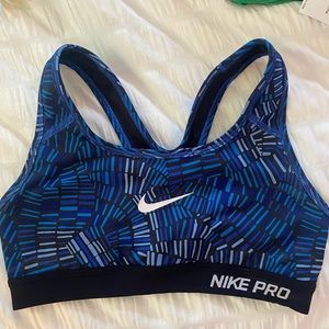 Nike Pro Sports Bra